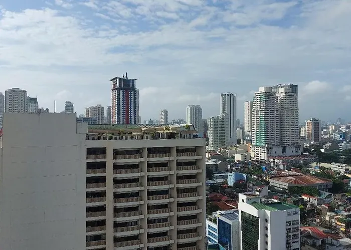 Apartahotel Hospital Ng Front Delux Le Mirage De Malate *